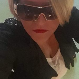 Meet your Posher, Dorraine